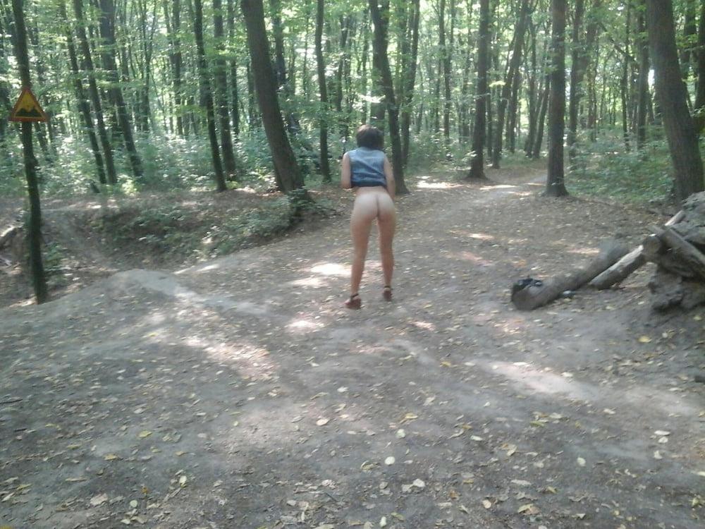 25P Yulia is from Brovary and works as a teacher. But she SW, an