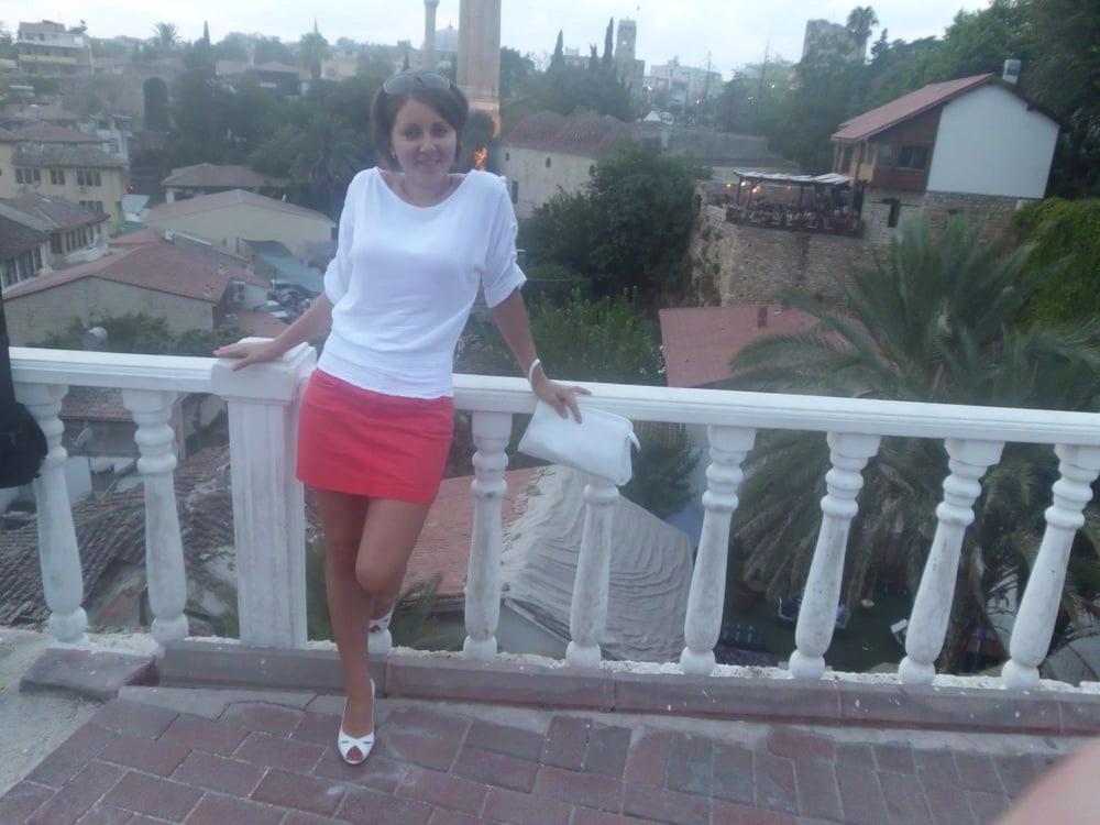 25P Yulia is from Brovary and works as a teacher. But she SW, an