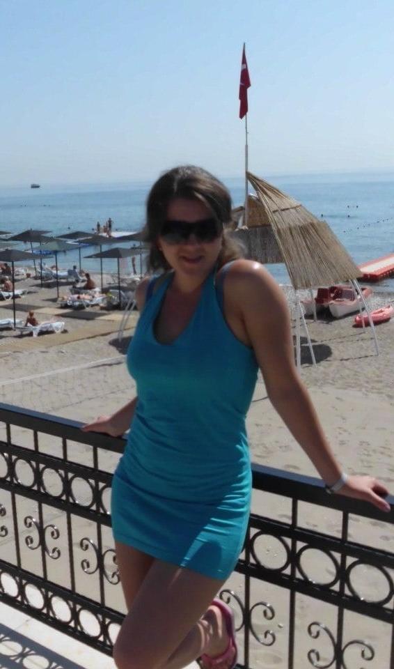25P Yulia is from Brovary and works as a teacher. But she SW, an