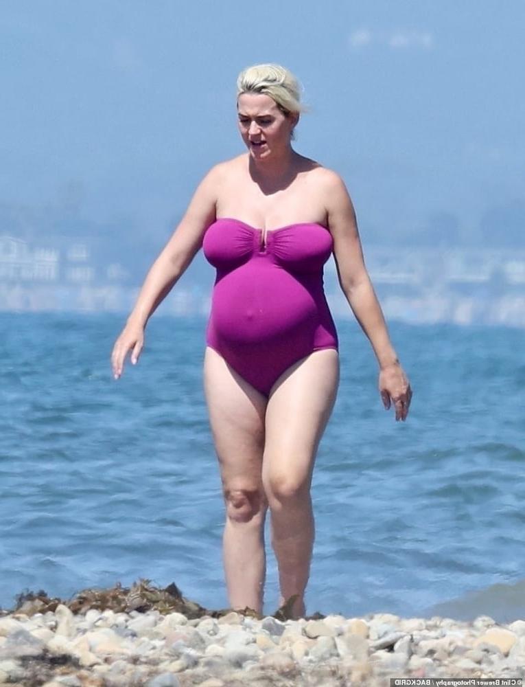 18P Pregnant Katy Perry