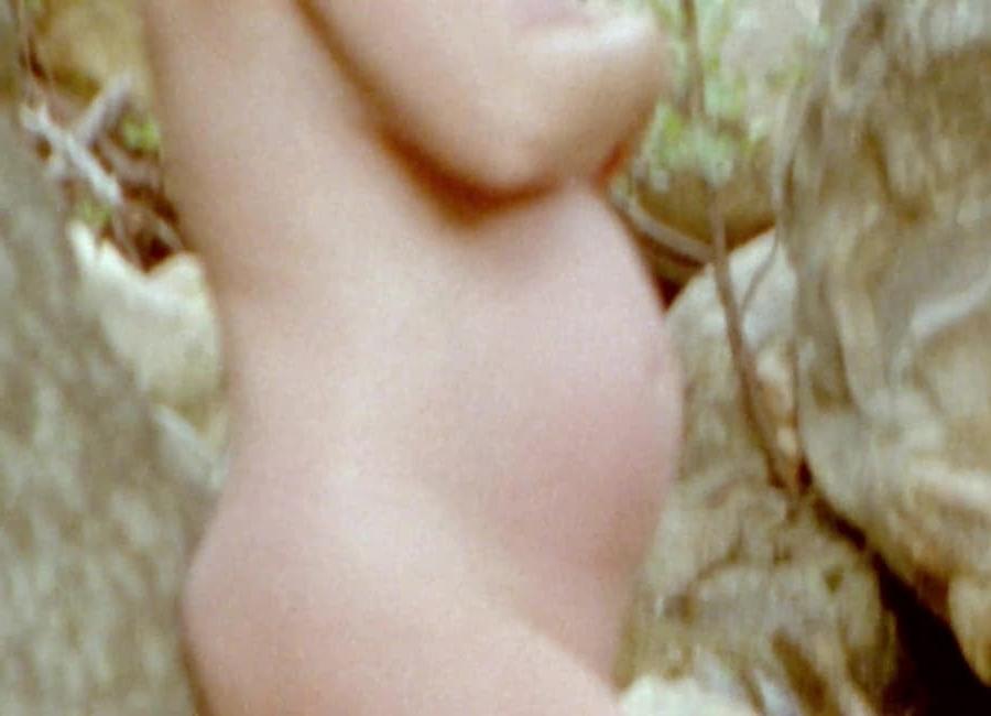 18P Pregnant Katy Perry