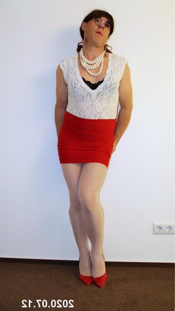 10P Education and Fenisization of the Cuckold to C3 Sissy