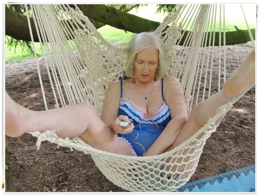 14P Sexy Sues Sex Swing