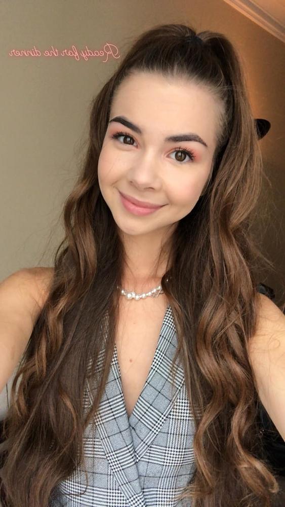 25P Kinga sawczuk (Polish youtuber)