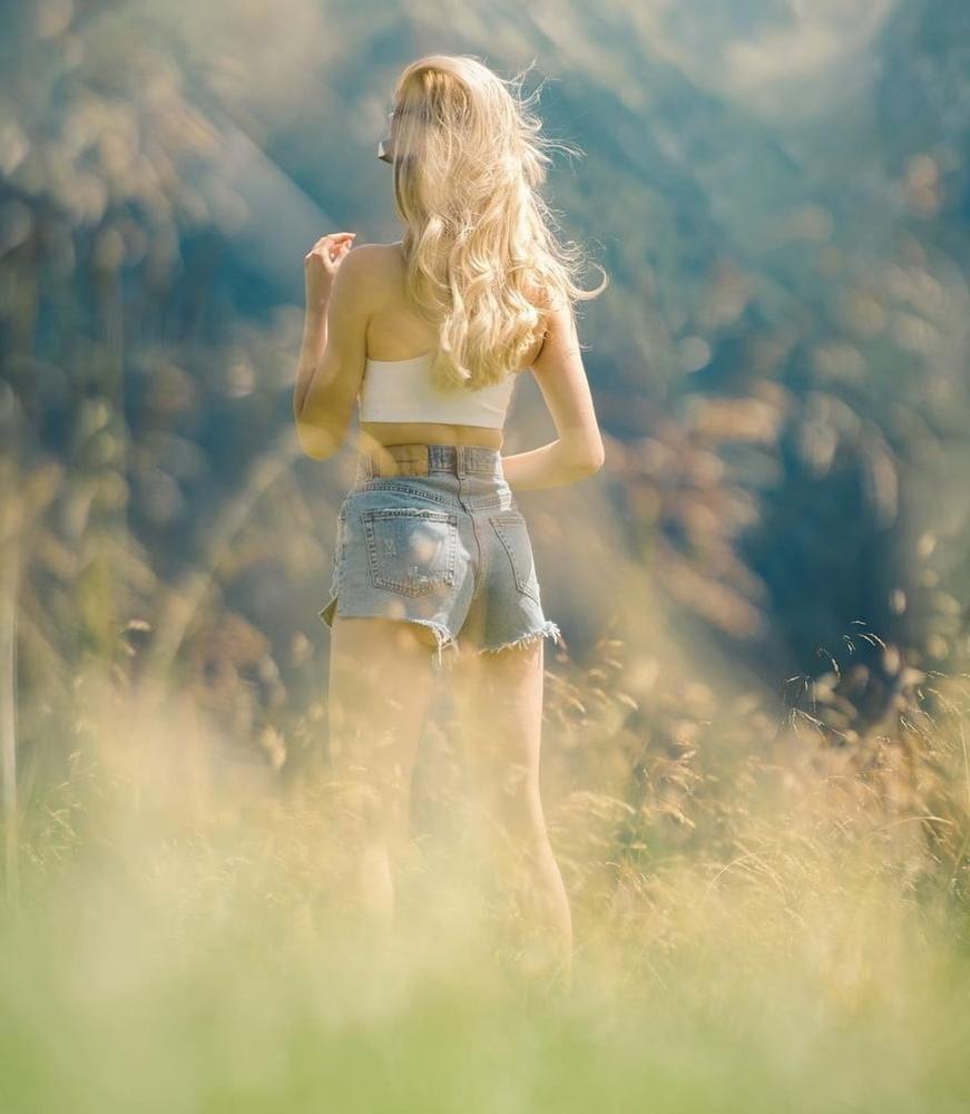 25P Kinga sawczuk (Polish youtuber)