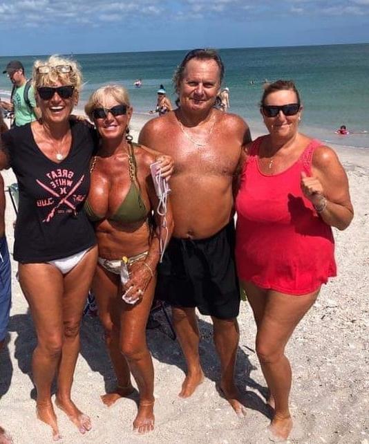 25P Gilfs milfs (comments &amp; tributes)
