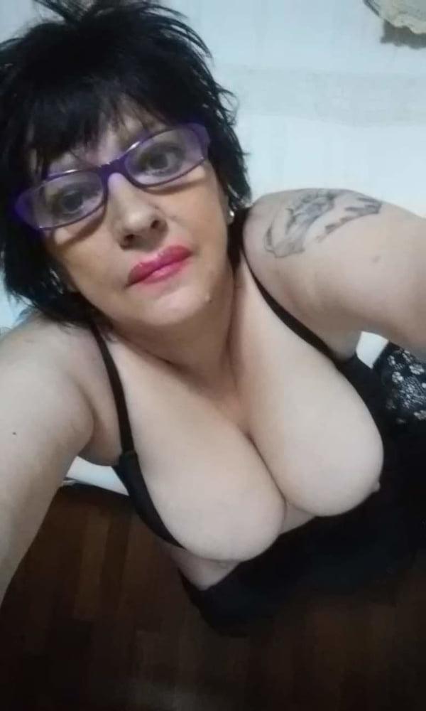 25P Milfona porca