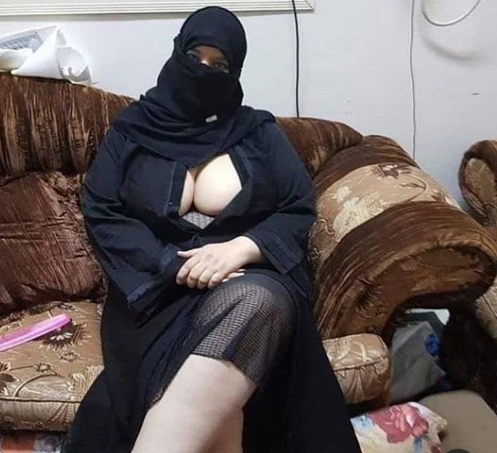 25P mature arab gros chauds