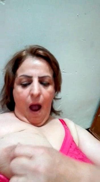 25P mature arab gros chauds