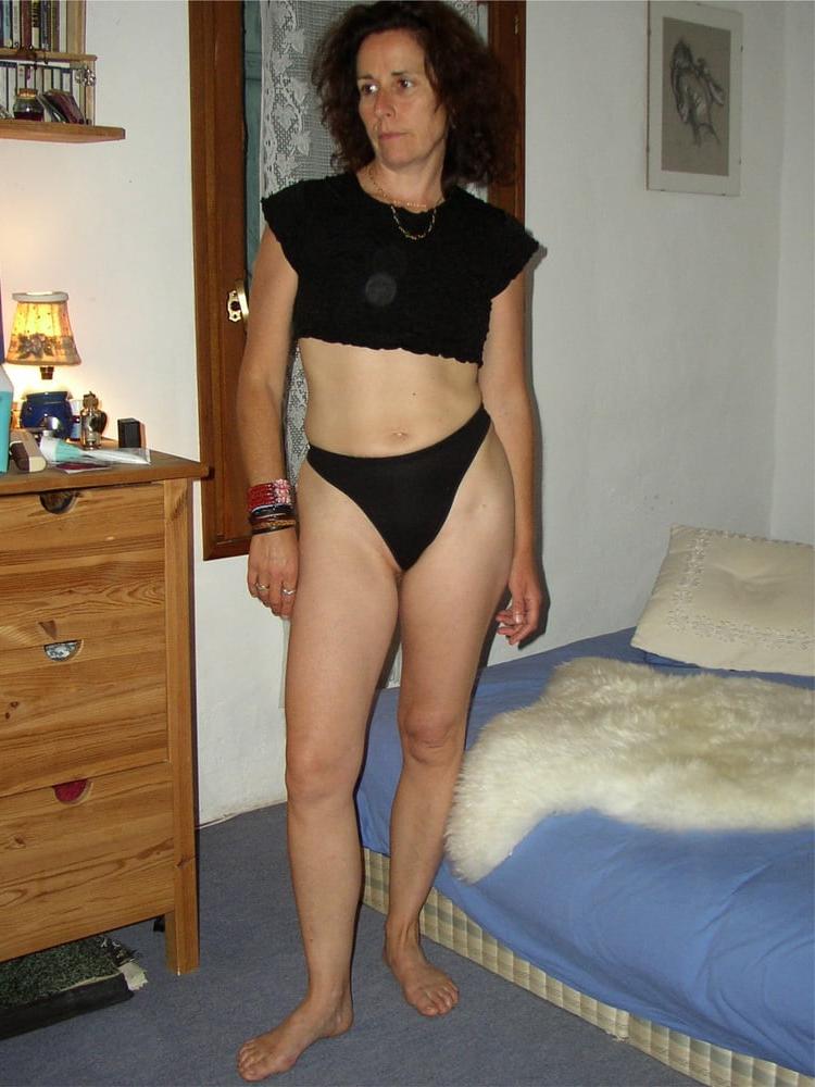 25P Dressing, undressed, in and out.