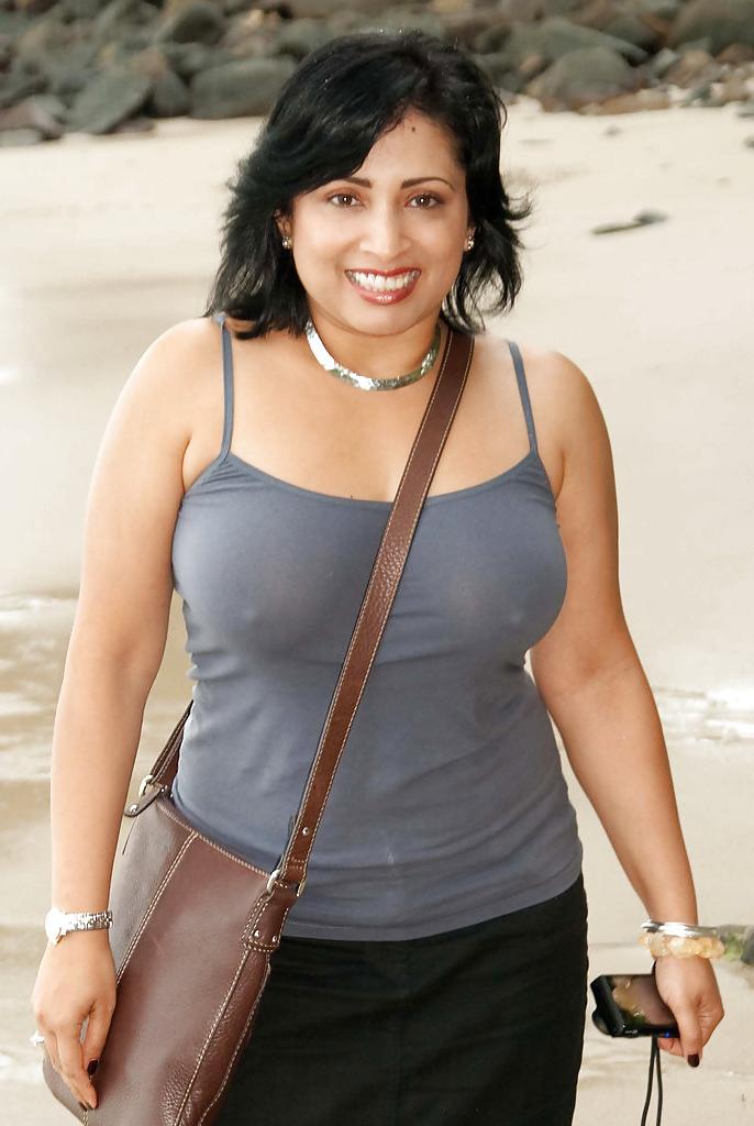 25P Even More Exotic Indian Beauties