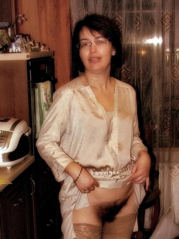 25P Solo Hot MILFs-Matures-Babes In Sexy Mix #55 By TBM