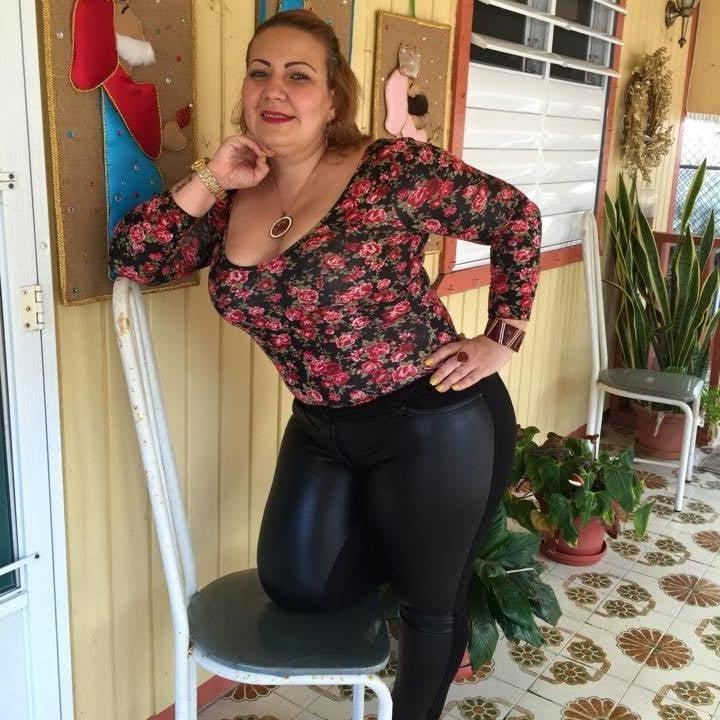25P estrella mendoza mature ass madura culona