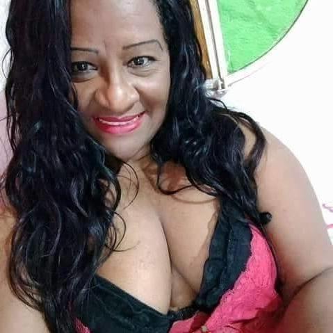 25P lizz arias mature tits bbw ass