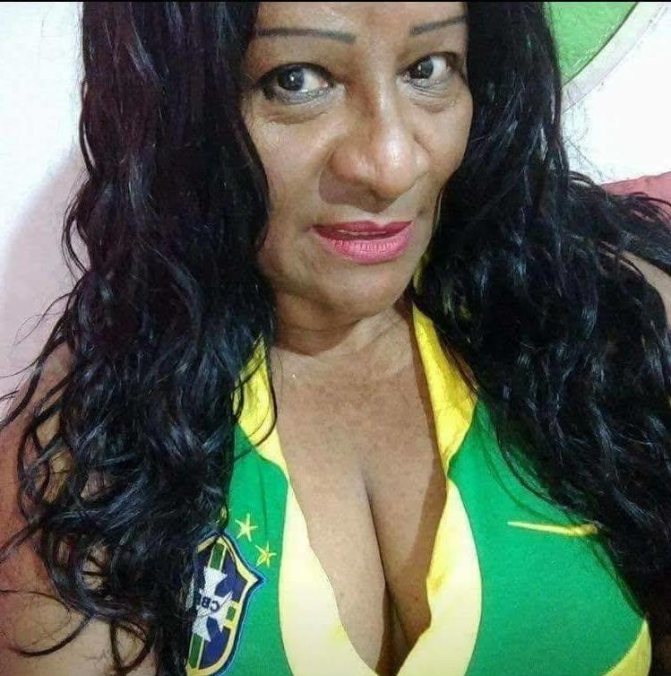 25P lizz arias mature tits bbw ass