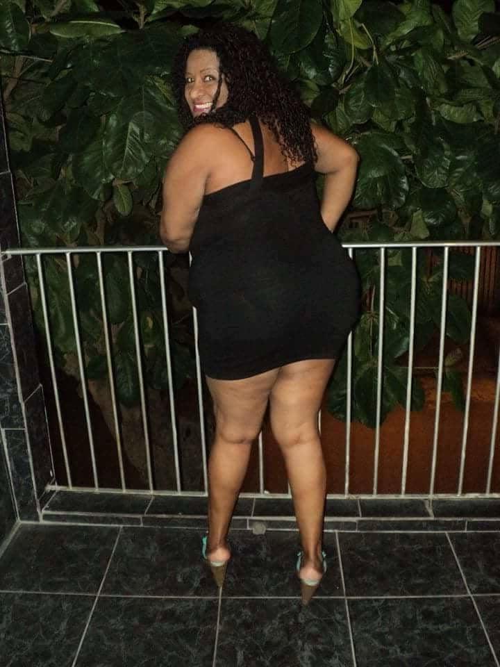 25P lizz arias mature tits bbw ass