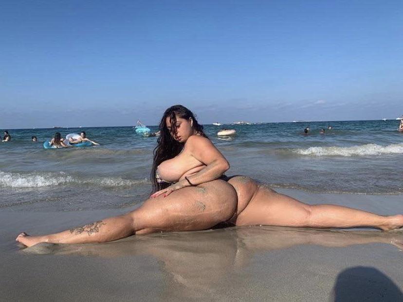 25P Tits ..... those Big Titted Net Girls 1.0