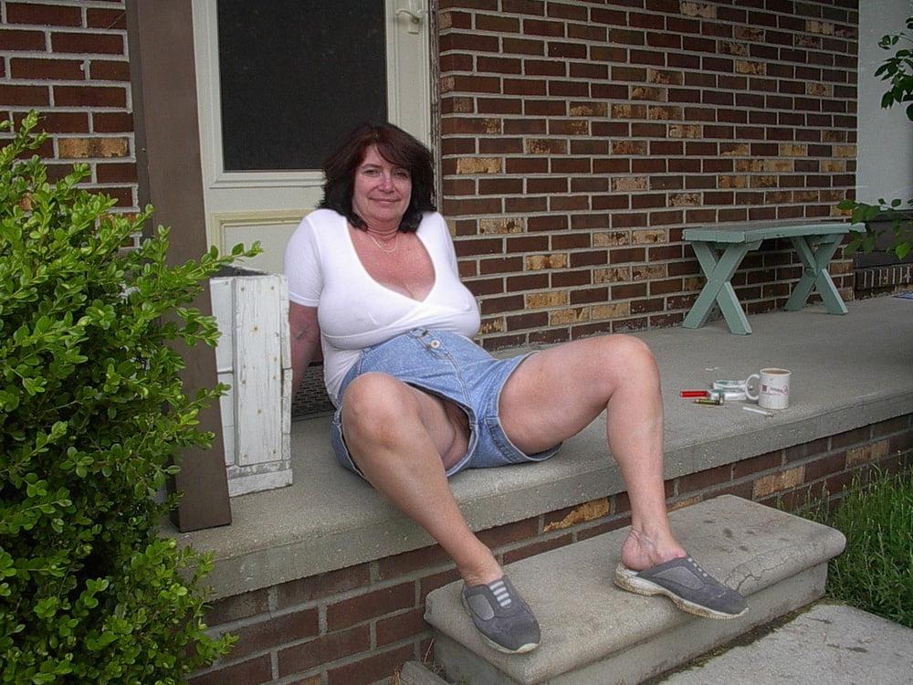 25P Solo Hot MILFs-Matures-Babes In Sexy Mix #7 By TBM