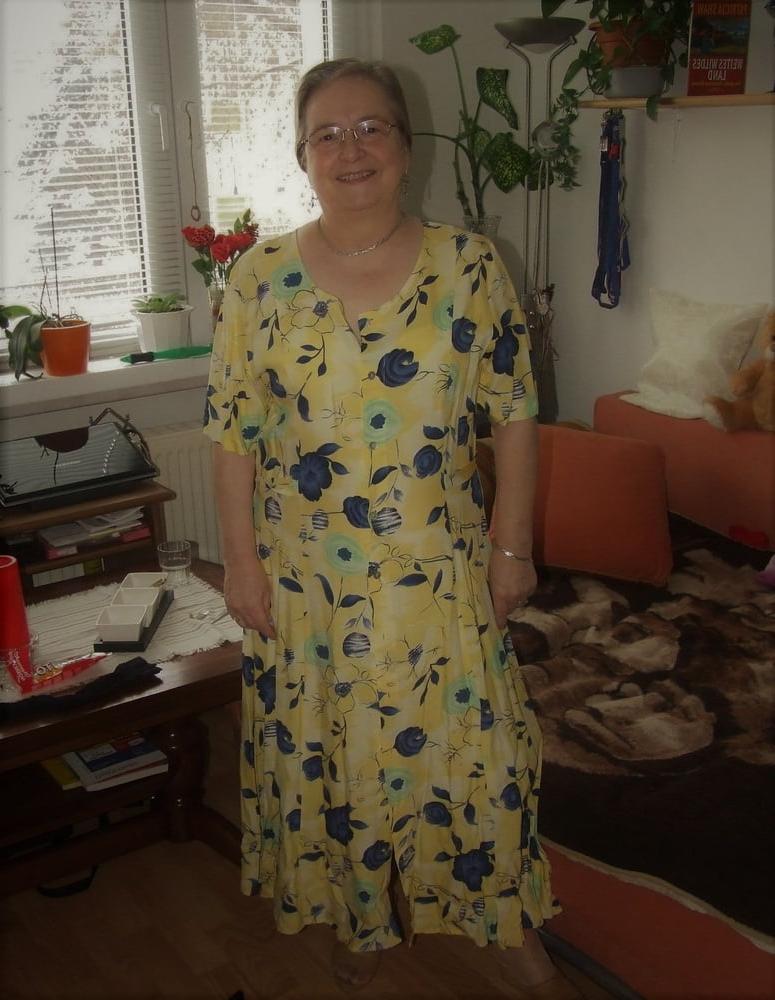 12P GILF FB