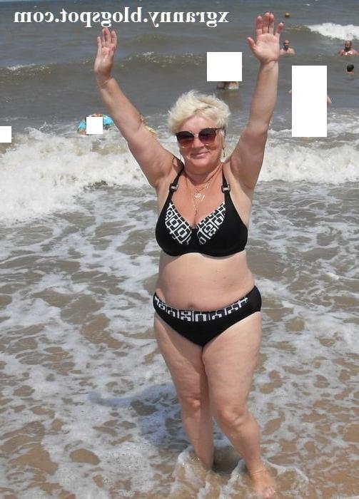 7P Non-nude Hot blonde Russian GILF