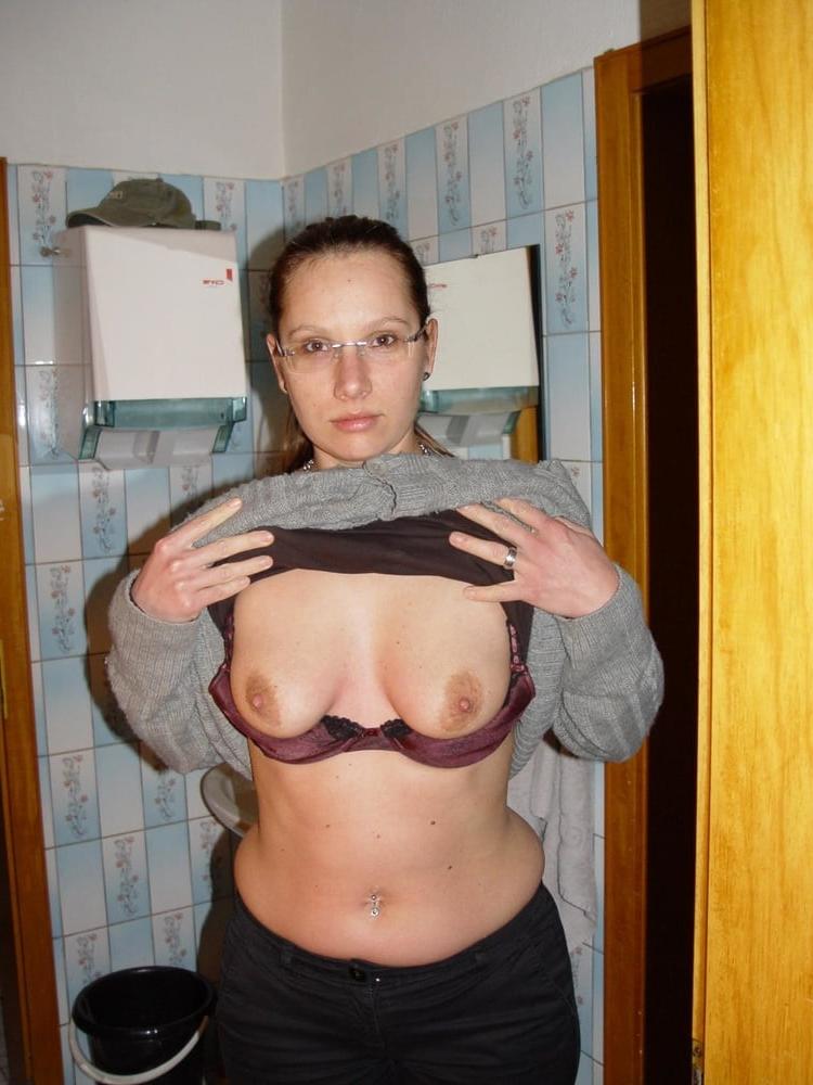 25P Solo Hot MILFs-Matures-Babes In Sexy Mix #52 By TBM