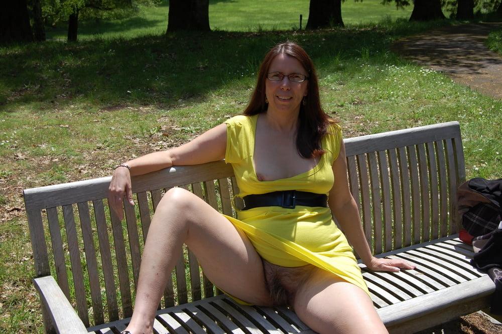 25P Solo Hot MILFs-Matures-Babes In Sexy Mix #48 By TBM