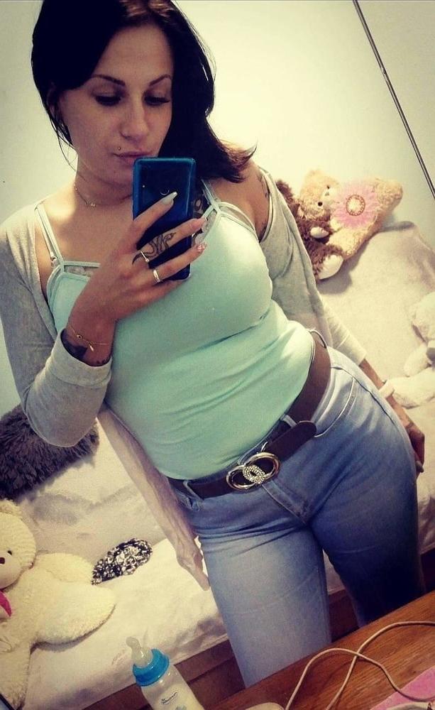 19P Spermlover tattooed polish whore Angelika