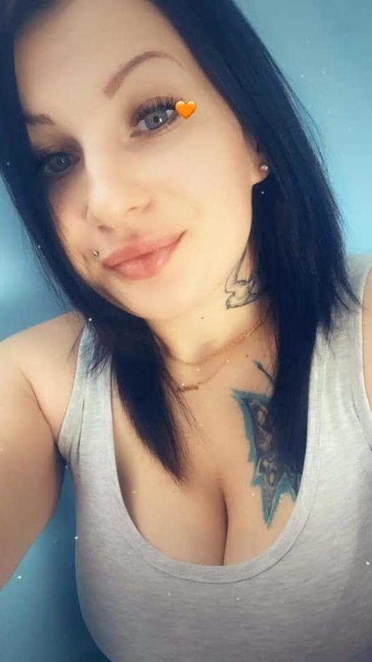 19P Spermlover tattooed polish whore Angelika