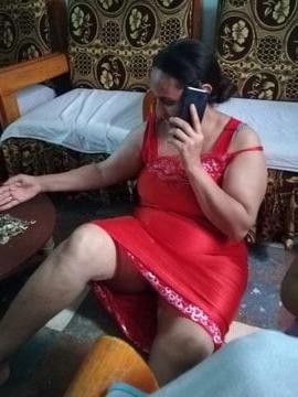 25P Arab wives 1