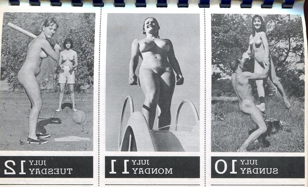 25P Vintage Nudists 28