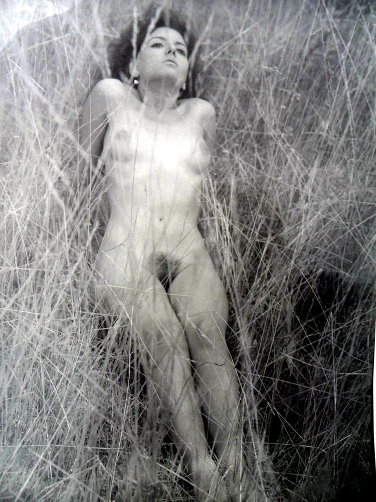 25P Vintage Nudists 28