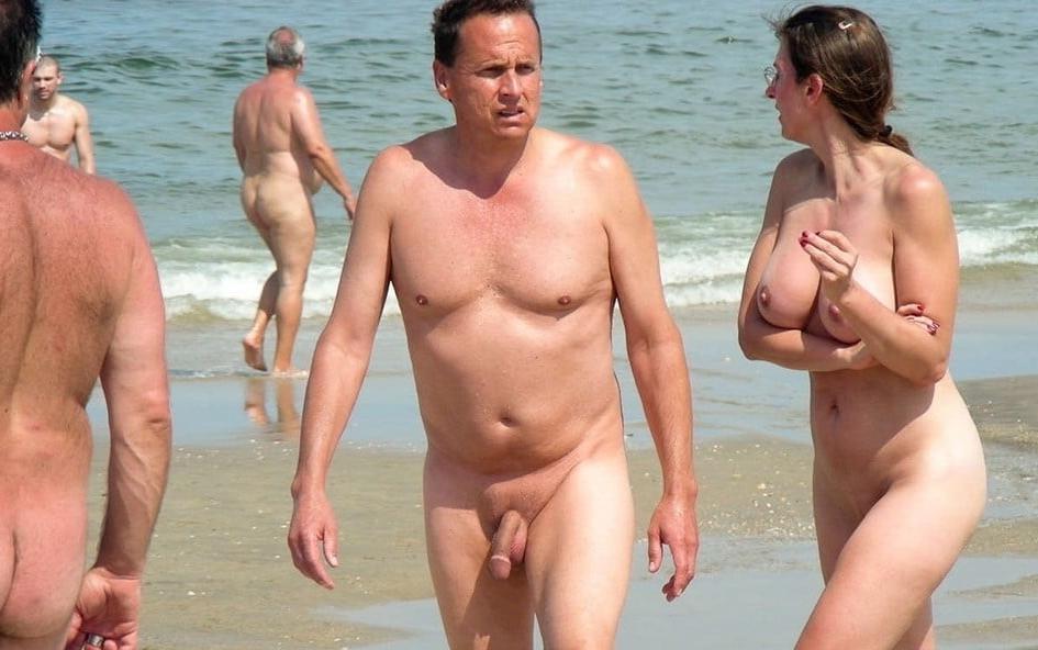 25P Swingers at the Beach #107