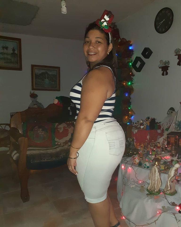 25P ana ramirez bbw ass