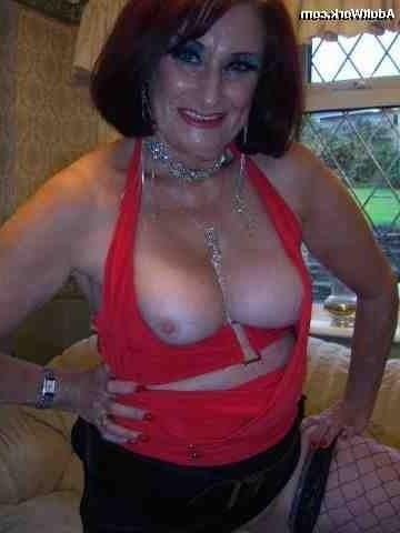 19P Evelyn. UK GILF 3