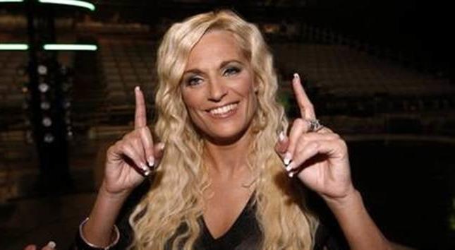 25P Swedish Celeb Milfs