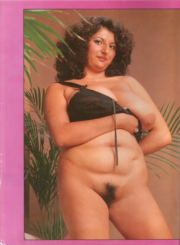 25P Vintage Tits
