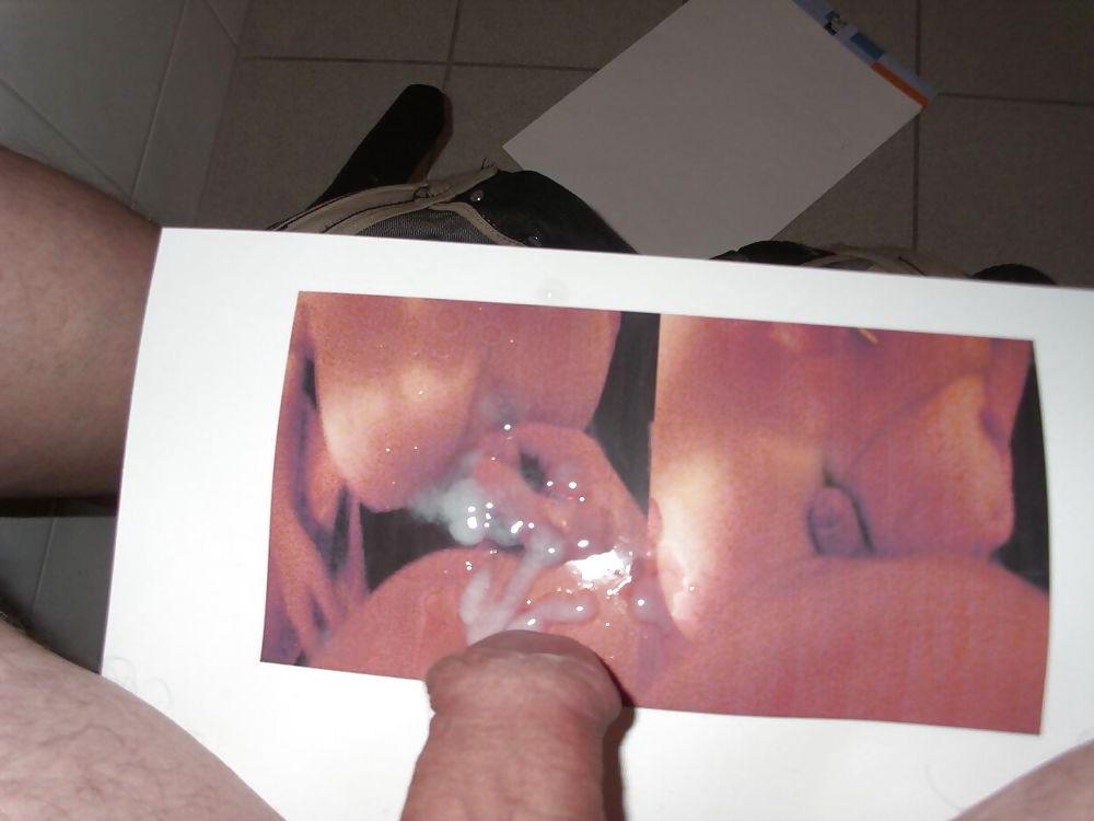 4P Cum on my tits i like it so much  please more