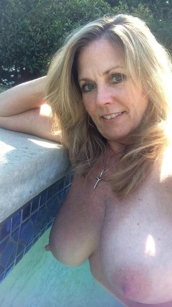 12P Pool MILFs