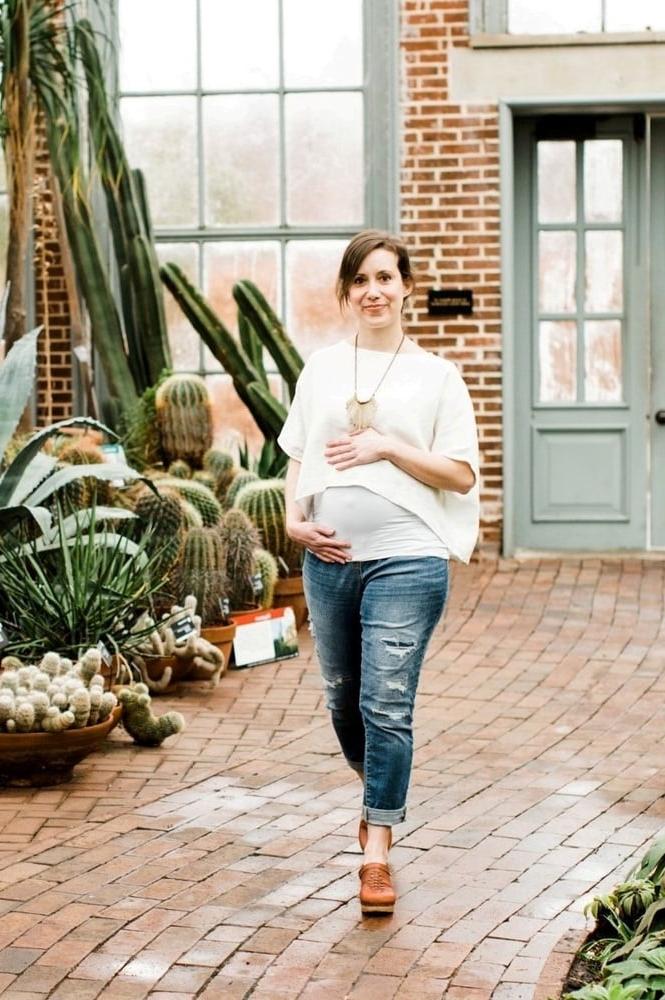 14P Pregnant clogs no porn
