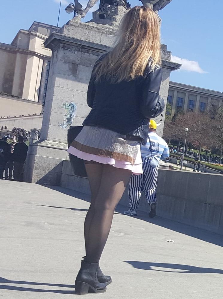 25P pretty blonde in pantyhose with her boyfriend