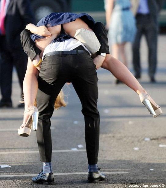 25P Matures and Upskirts