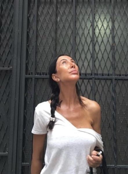 15P Real italian milf 50 years old