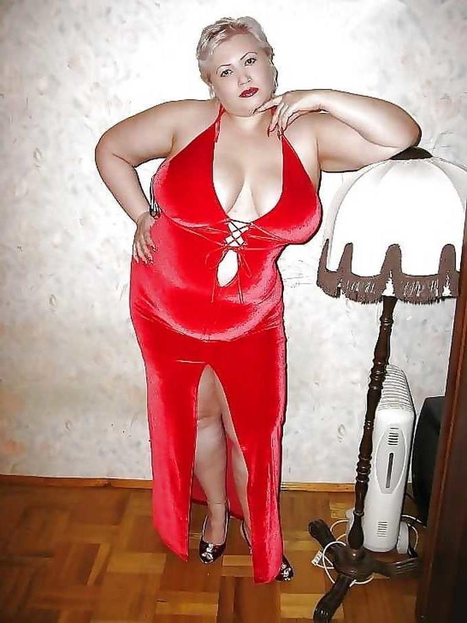 25P From MILF to GILF with Matures in between 288