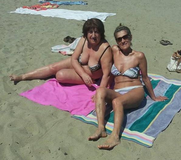 25P Gilfs milfs housewifes