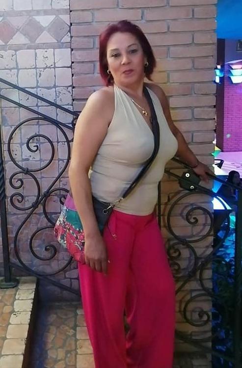 25P Gilfs milfs housewifes