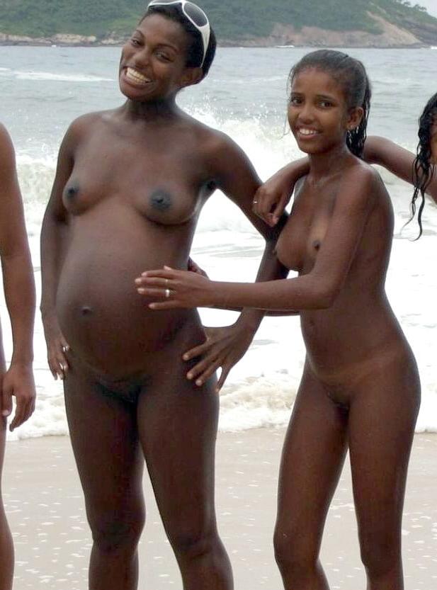 25P Pregnant and Still Sexy 161