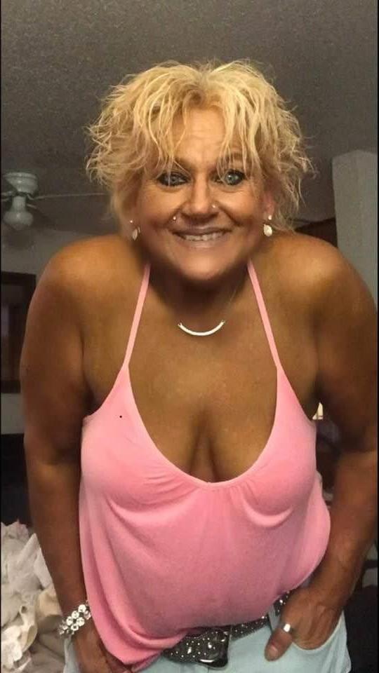 25P Fun blonde