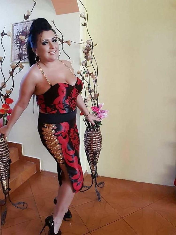 25P From MILF to GILF with Matures in between 280