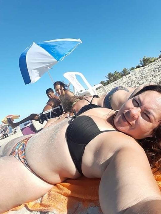 25P branca oliveira piernuda