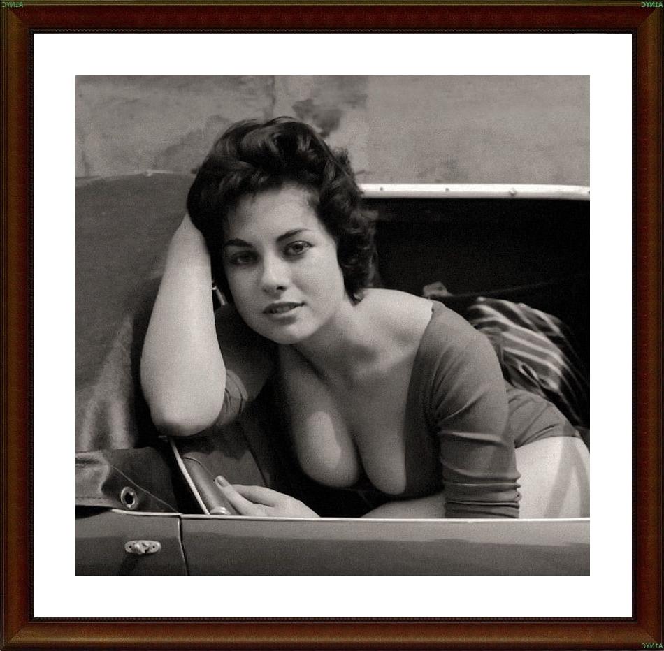 25P A1NYC June Palmer Vintage Model Actress